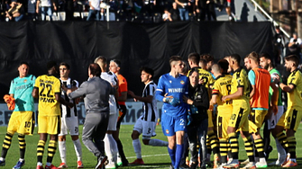 "Ботев" (Пд) иска служебна победа над "Локо" (Пд). Заради ударен с бутилка по главата вратар