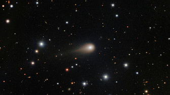 НАСА отрича да наблюдава извънземен космически кораб - било комета