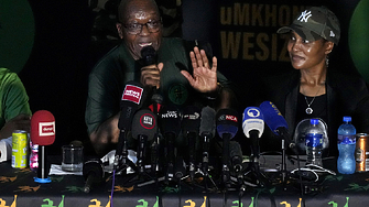 Оставка в парламента на РЮА след скандал за набиране на бойци за Русия