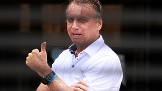 За по-сигурно: тикнаха зад решетките бившия президент Болсонаро, докато е под домашен арест