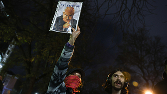 ДЕНЯТ В НЯКОЛКО РЕДА: Идва ли протестна вълна, ще помете ли властта