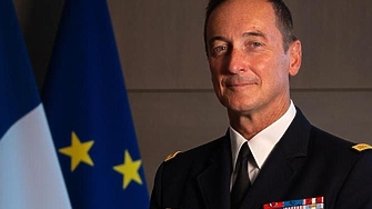 Генерал казва на Франция да се подготви да "губи децата си" в бъдеща война с Русия