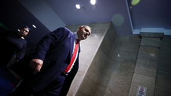 ПП-ДБ сезира прокуратурата за хотел на Пеевски в Дубай