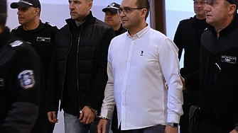 Съдът пуска под парична гаранция варненските общинари, подсъдими заедно с Благомир Коцев