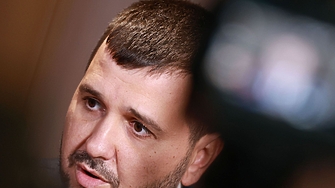 Борисов 20 г. го играе малко европеец, малко десен, малко Орбан, малко русофил, малко социален, малко либерал