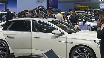 ЕК предлага повече хибриди след 2035 г. и по-ниски цели за микробусите