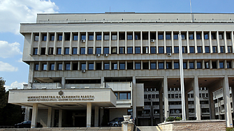 България още няма позиция по предложения от Брюксел репарационен заем за Украйна