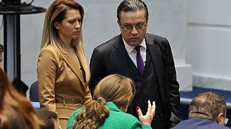 Рая Назарян отпада като вариант за служебен премиер