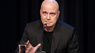 Слави Трифонов: Много е вероятно да не изчезна