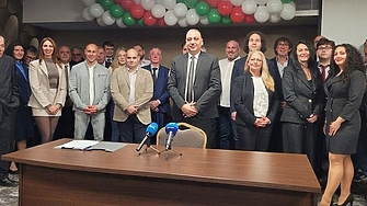 "Трети март" се регистрира като партия, иска Румен Радев за неформален лидер