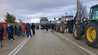 Гръцките фермери затвориха напълно "Капитан Петко войвода"