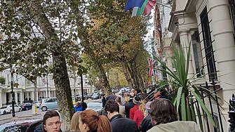 Изненада: орязват броя на изборните секции в чужбина