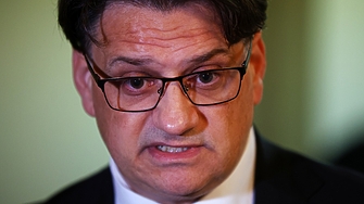 След вълна от отрицателни реакции: Бачев оттегля уволнението на шефката на Филмотеката