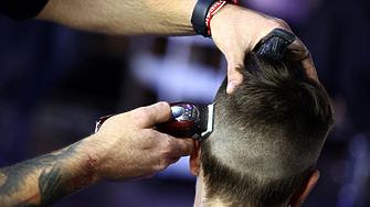 За боядисване на коса: рекордна надценка от 291% във фризьорски салон