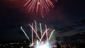 Край на „бум“-а: как да посрещнем Нова година без канонада