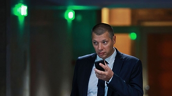 Антон Славчев подаде оставка като шеф на КОНПИ - парламентът набързо (и тихо) я прие