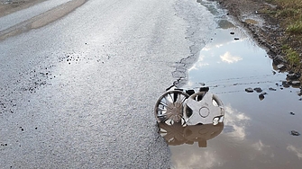 След стотиците милиони: софийското Околовръстно е като лунен пейзаж