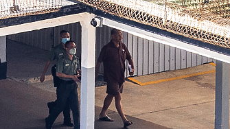 Хонконгски съд осъди продемократичен издател на 20 г. затвор по обвинения в "таен сговор"