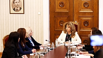 Илияна Йотова: Ще направим всичко възможно изборите да са на 19 април