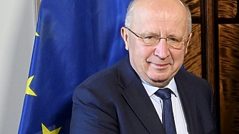 Кубилюс иска ЕС да замени американските военни способности