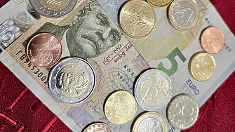 Днес е последният ден, в който плащаме с левове