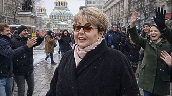 Factcheck: Манипулирани кадри внушават подкрепа за Митрофанова