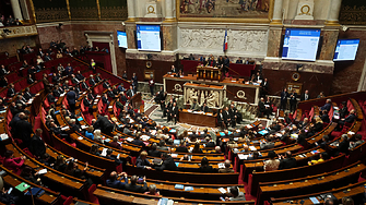 Сексът вече не е правно задължителен за съпрузите във Франция