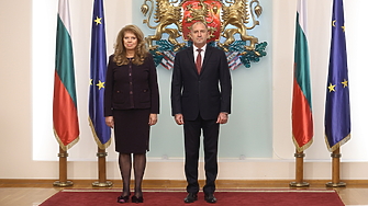 Румен Радев вече не е президент - КС одобри оставката му