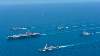 US "армада" се насочва към Иран, предупреди Тръмп