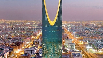 Два дрона удариха US посолството в Рияд, Тръмп обеща отговор