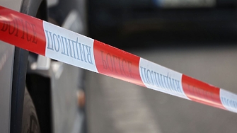 Намериха новородено бебе, изхвърлено в плик в София