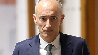 Образователният министър: Излиза, че в ЧСУ „Космос“ се е плащало децата да не ходят на училище