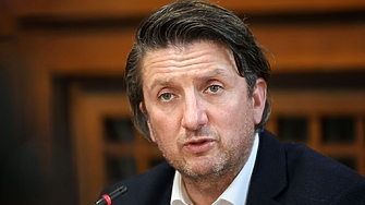 Боршош ще рисува международния образ на България