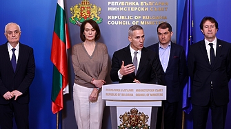 Гюров: Сигурността е приоритет при евакуацията на българите от Близкия изток