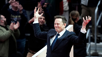 Ирландия започва европейско разследване срещу „Екс“ за сексуални дийпфейкове, генерирани чрез Grok