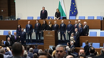 Кабинетът на Гюров смени всички областни управители 