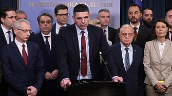 Всички срещу ПП-ДБ: кой и защо иска да ги изличи от картата