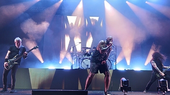 И Sepultura - в списъка на дълго сбогуващите се