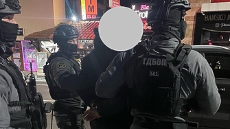 В нощта срещу 8 март: заловиха две групи, насилвали жени да проституират на Банско