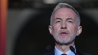 Париж остава социалистически след кметския балотаж