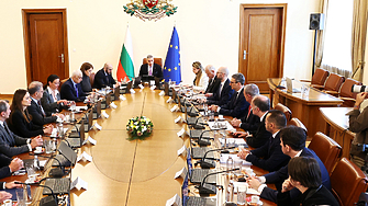 Гюров поиска проверки в АПИ за корупция в пътното строителство