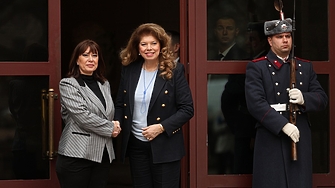 Йотова за 8 март: Да се чуе гласът на жените и майките за мир