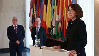 Нейнски: България осъжда атаката срещу цивилни обекти в Азербайджан