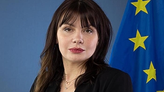 Политик, санкциониран за корупция, висш прокурор, заплахи в чужбина... Теодора Георгиева проговори