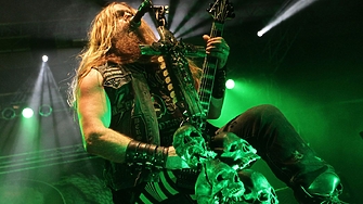 Зак Уайлд с песен-поклон Ozzy's Song