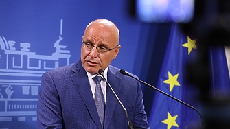 Шефът на БНБ пред "Ройтерс": Подкрепата за еврото в България се увеличава