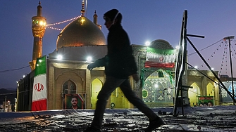 Ирански генерал призова родители да изпращат децата си на контролно-пропускателни пунктове