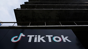 TikTok закри 34 фалшиви акаунта, бълващи пропаганда в полза на една партия у нас