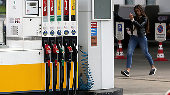 "По-високите енергийни разходи вече започват да се пренасят в цените".