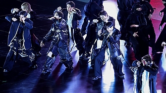 K-pop групата BTS остава №1 в класацията на "Билборд" за албуми за трета поредна седмица